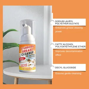 Détails montrant les ingrédients du spray nettoyant cuisine 30ml