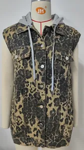 Vintage-Jeansweste mit Leopardenmuster und Kapuze für Damen mit speziellen Metallknöpfen