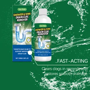 Detailansicht von Jue Fish Abflussreiniger Flasche mit Verpackung und Wasserspritzern