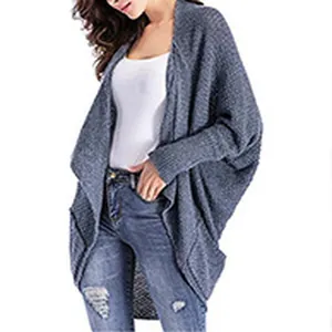 Cardigan in maglia grigio mélange oversize con maniche a pipistrello e vestibilità morbida