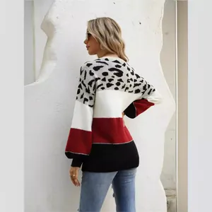 Stylish leopard color-block knit sweater with crew neck for casual fashion wear
