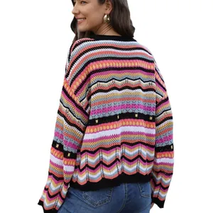 Copricostume da bagno all'uncinetto a righe colorate traforato per donna da mare