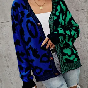 Cardigan in maglia con stampa leopardata, design color block e bottoni eleganti