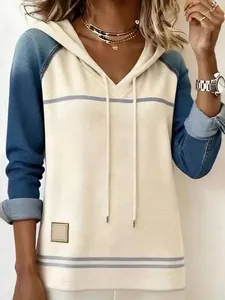 Langärmliges Damen-Kapuzenkleid mit Denim-Kontrastärmeln und Streifenmuster-Design