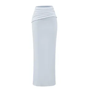 Élégante jupe longue moulante bleu clair avec détail de taille froncée