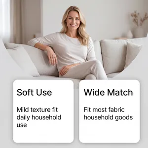 Scène de vie domestique propre avec un canapé en tissu doux pour spray matelas