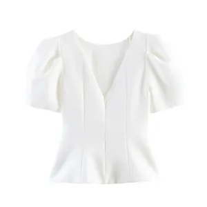 Elegante weiße Bluse mit Puffärmeln, tiefem V-Ausschnitt und Schößchen-Detail