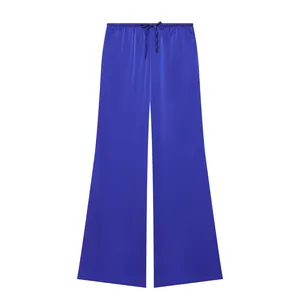 Pantalones anchos de satén azul vibrante con una cómoda cintura ajustable con cordón