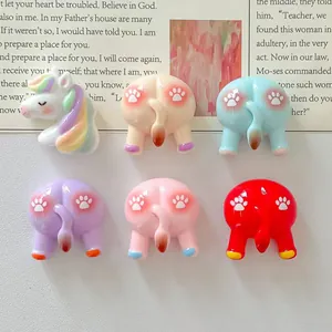 Sortierte süße Zeichentrick-Harz-Tierhintern und Einhorn-Anhänger für DIY-Handwerk