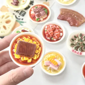 Nahaufnahme eines realistischen 3D-Miniatur-Lebensmittelmagneten im chinesischen Stil