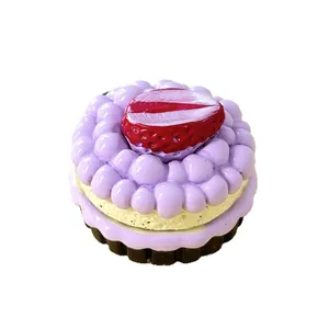 Miniature simulation strawberry cream cake model for DIY dollhouse food play decoration