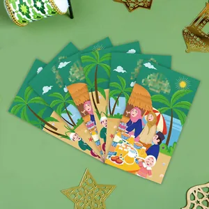 Λεπτομερής προβολή των πράσινων φακέλων Hari Raya με εορταστικές εικονογραφήσεις
