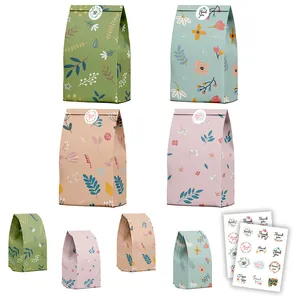 Set de bolsas de papel florales para fiestas y pegatinas Thank You para regalar dulces.