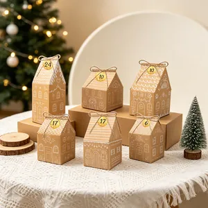 Vista detallada de cajas de regalo de papel kraft con forma de casa de jengibre