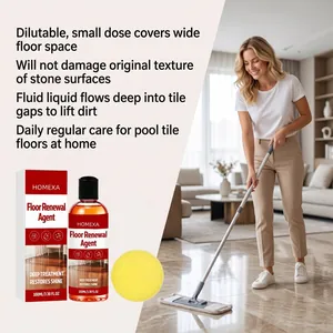 Dettaglio del flacone rinnovatore pavimenti HOMEXA e scena di pulizia domestica