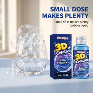 30ml Dowmoo bellenblaasconcentraat fles met verpakking naast bellen in een glazen beker