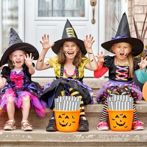 Waterdichte zwarte vleermuisstickers voor Halloween op kindergezichten en emmers