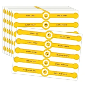 Detailansicht gelbe Sonnen-Smiley-Dichtungsaufkleber für Dessertboxen Verpackungen