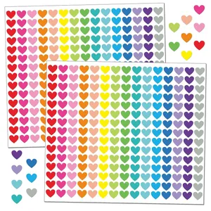Pegatinas de corazones arcoíris vibrantes para San Valentín y decoración creativa DIY.