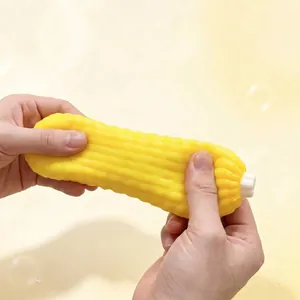 Gelbes maisförmiges Squishy Stressabbau Spielzeug für sensorisches Spiel und Spaß