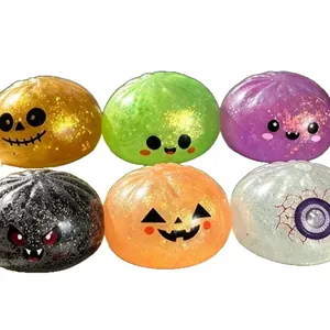 Set de seis juguetes antiestrés brillantes de Halloween con lindas caras de monstruos