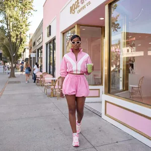 Trendy pink and white quick-dry casual cropped jacket and bubble shorts set for women