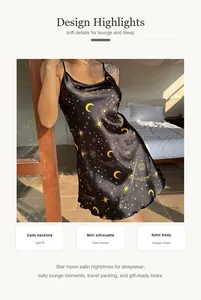 Nahaufnahme eines schwarzen Satin-Nachthemds mit goldenem Sternenprint