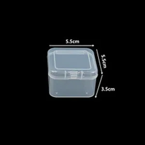 Detailansicht der klaren Kunststoff-Aufbewahrungsbox mit Maßen 5,5 x 5,5 x 3,5 cm für Kleinteile