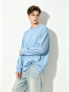 T-shirt à manches longues bleu clair en coton épais et ample avec col rond pour adultes