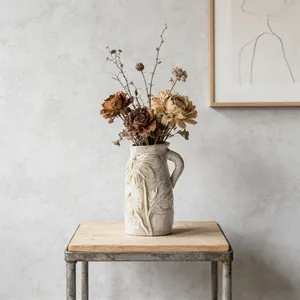 Vaso in Ceramica Vintage Francese Retrò Rilievo Floreale Decorativo a Forma di Brocca Vaso di Fiori per Soggiorno Casa Arredo
