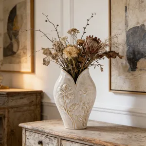 Nordic Wabi-sabi Keramische Vaas Vintage Crèmewit Bloemenreliëf Bloempot Kunst Niche Design Home Decor Hydrocultuur Container