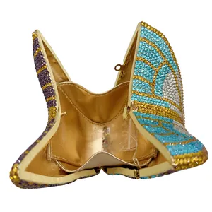 Pochette da sera a forma di farfalla in cristallo con fodera oro e strass colorati