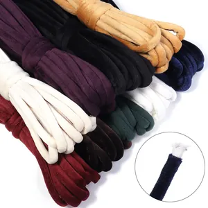 Cordón redondo de terciopelo DIY accesorio de prenda multicolores detalle de primer plano