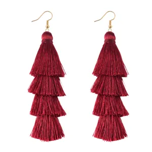 Rote 4-Schichten Quasten Ohrringe, Polyester Fransen Hänge Ohrringe für Damen Schmuck Alltag.