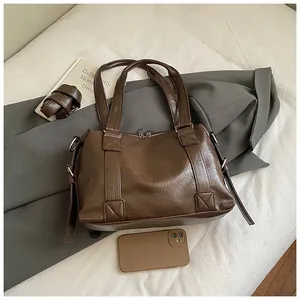 Sac bandoulière Boston en cuir PU marron, grand cabas vintage décontracté pour femmes.