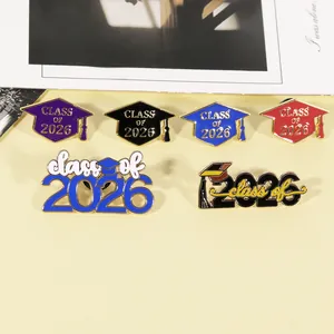 2026 καρφίτσες πέτου σμάλτου αποφοίτησης, σετ κονκάρδες καπέλου διδάκτορα για φοιτητές μεταλλικά δώρα.