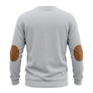 Achteraanzicht van grijs heren sweatshirt met stijlvolle bruine elleboogstukken
