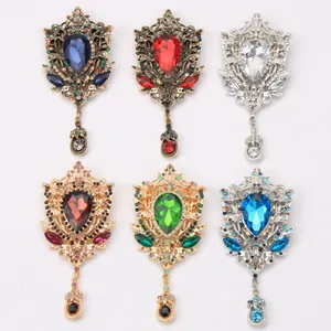 Vintage Court Style Rhinestone Brooch For Women Hollow Alloy Water Drop Tassel Pin Luxurious Palace Banquet Accessory Gift