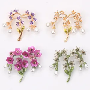 Vintage Flower Branch Artificial Pearl Brooch For Women Alloy Enamel Floral Pin Elegant Suit Coat Apparel Accessory