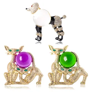 Broche Vintage en Alliage Strass Caniche Chat pour Femmes Rétro Plaqué Or Verre Coloré Broche Animal Bijoux