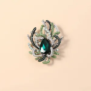 Vintage Luxe Kristallen Brosche voor Vrouwen Strass Legering Bloemen Vlinder Speld Mode Banket Feest Kleding Sieraden Accessoire