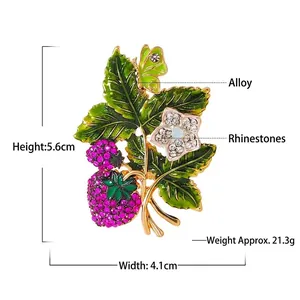 Elegant retro strawberry brooch with sparkling rhinestones and green leaves for coats