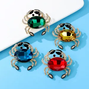 Fashion Colorful Crab Brooch Alloy Rhinestone Animal Lapel Pin For Women Men Summer Jewelry Accessories