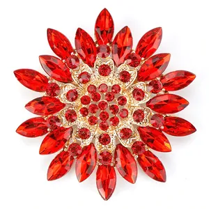 Fashion Luxury Alloy Rhinestone Snowflake Brooch For Women Elegant Glass Crystal Flower Pin For Clothing Decorative Accessories