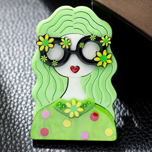 Broche mignonne en acrylique pour fille avec cheveux verts et lunettes à fleurs élégantes