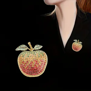 Elegant sparkling gradient rhinestone apple brooch pin accessory for women's blazer suit