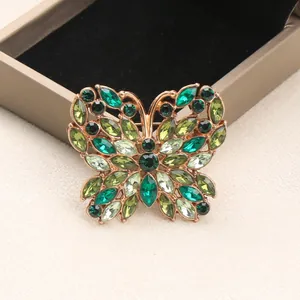 Élégante broche papillon avec cristaux verts et strass pour accessoire de robe