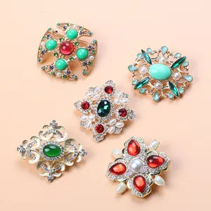 Vintage Palace Baroque Brooch For Women Alloy Rhinestone Crown Medal Cross Pins Elegant Clothing Accessories Wedding Jewelry