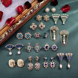 Barok Vintage Paleis Strass Kunstmatige Parel Hanger Oorbellen Voor Vrouwen Vergulde Legering Geometrische Kruis Emaille Sieraden