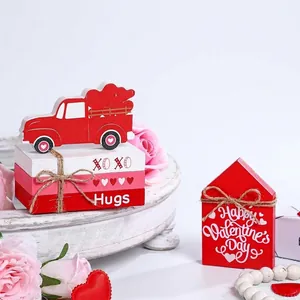 Rustieke Valentijnsdag houten etagère decoratieset met vrachtwagen en een huis